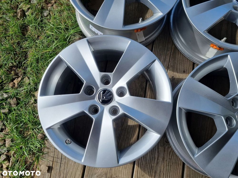 SKODA SUPERB III,VW GOLF 7,TOURAN,SEAT,AUDI alu 6,5x16ET41 5X112 super stan - 2