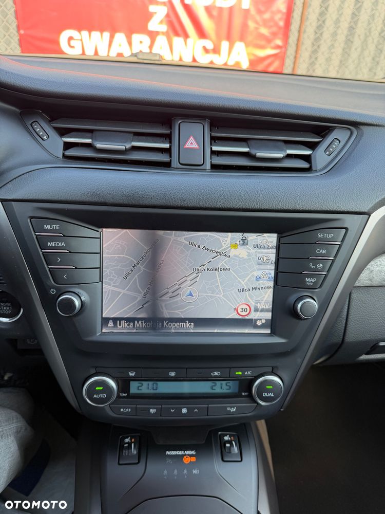 Toyota Avensis Touring Sports 2.0 D-4D Edition S+ - 23