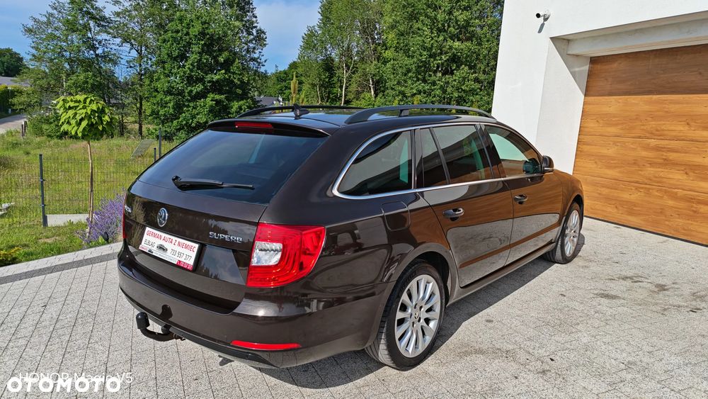 Skoda Superb 2.0 TDI Elegance DSG - 16