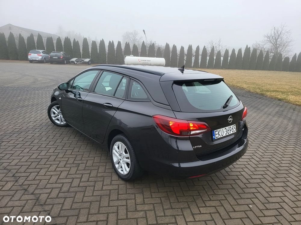 Opel Astra - 15