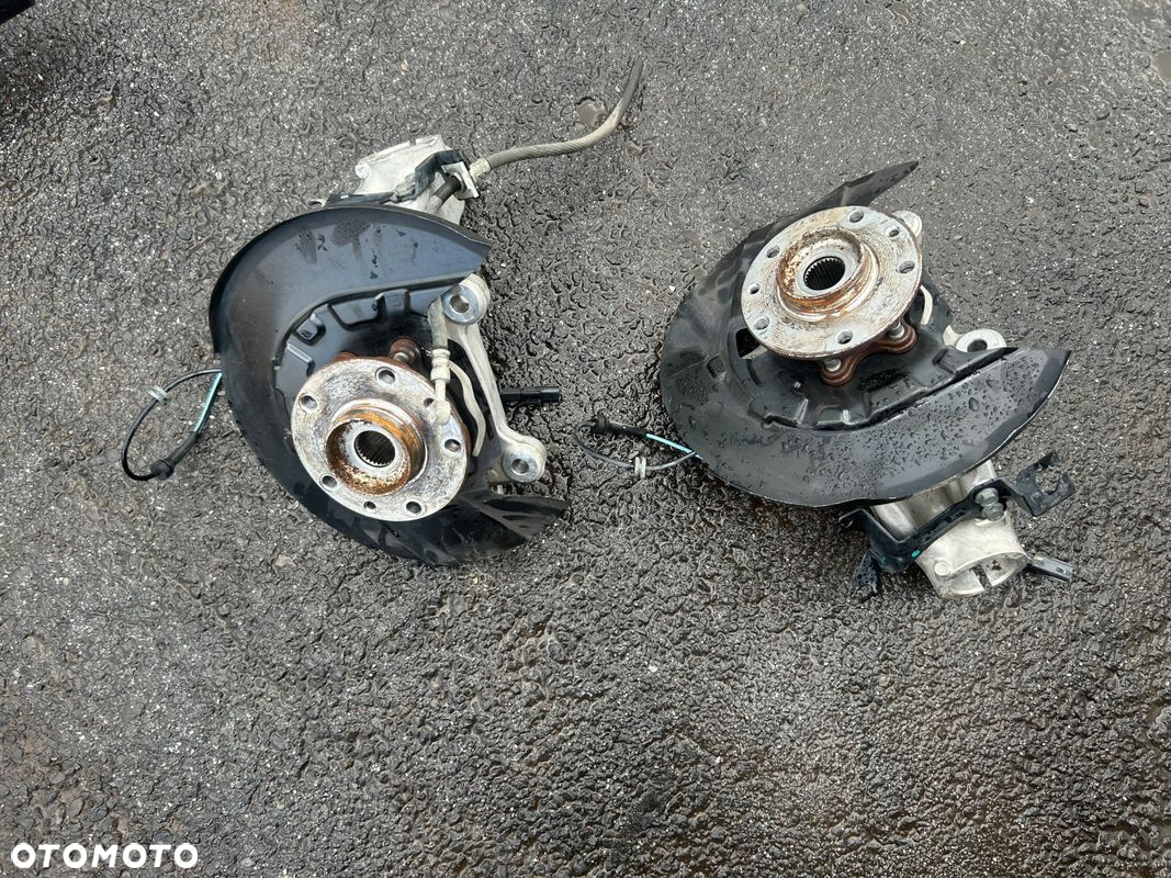 RENAULT AUSTRAL 1,2 E-TECH ZWROTNICA LEWY PRZÓD - 4