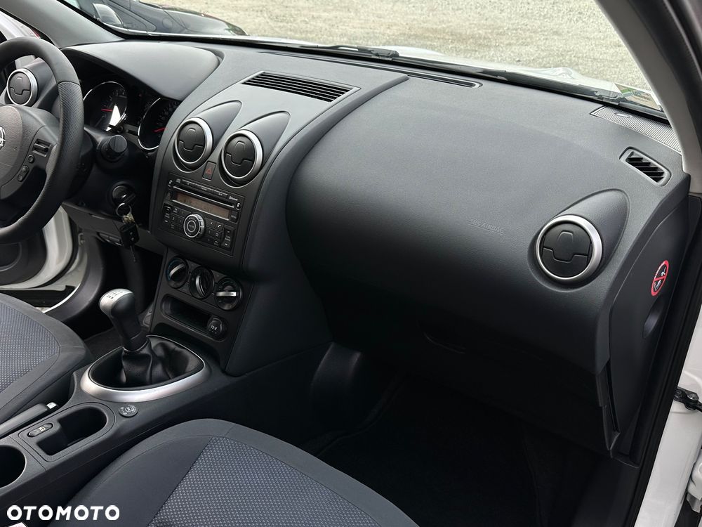 Nissan Qashqai 1.6 acenta - 21