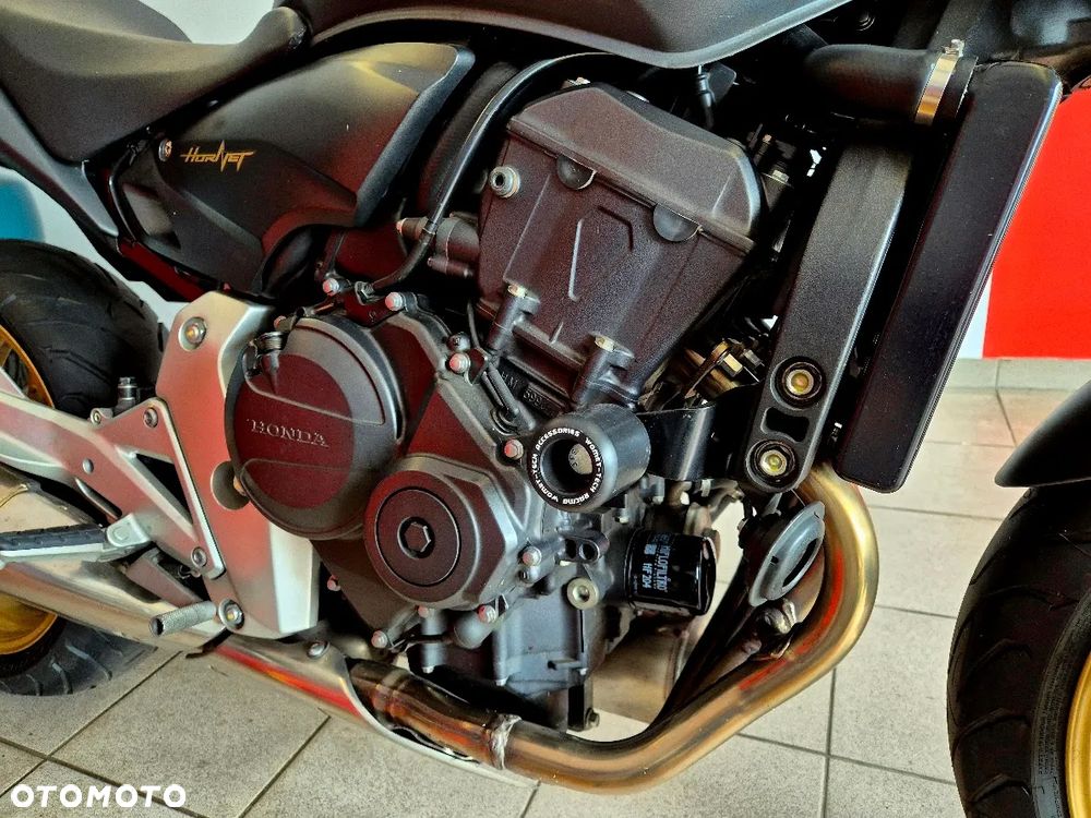 Honda Hornet - 3