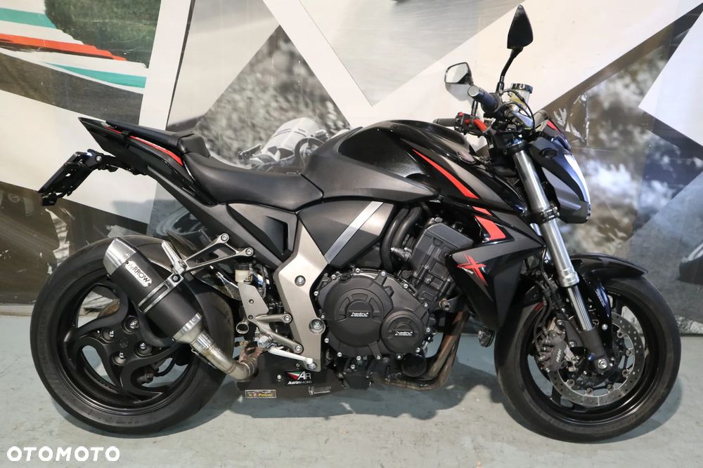 Honda CB - 18
