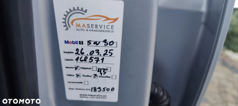 Mitsubishi Outlander 2.0 Intense 4WD CVT - 28