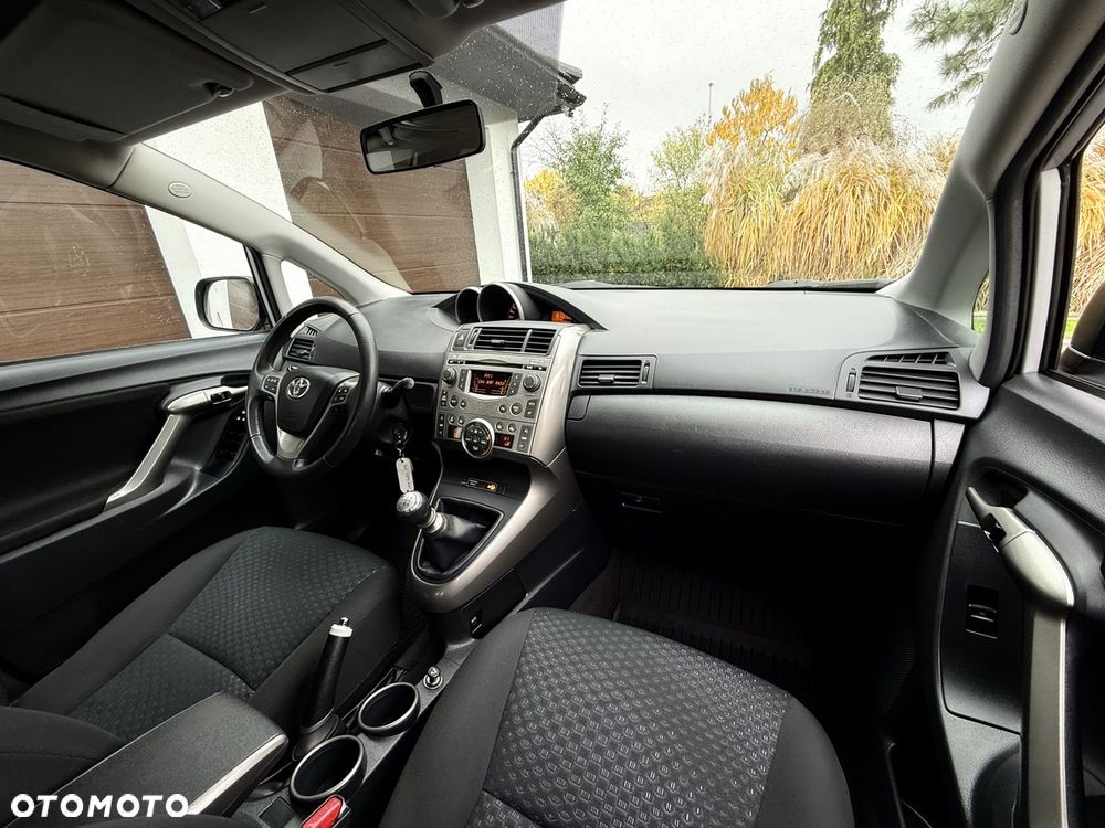 Toyota Verso 1.8 Edition - 27
