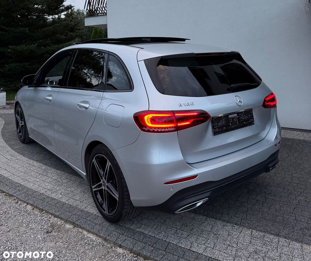 Mercedes-Benz Klasa B 180 7G-DCT Progressive Advanced - 15
