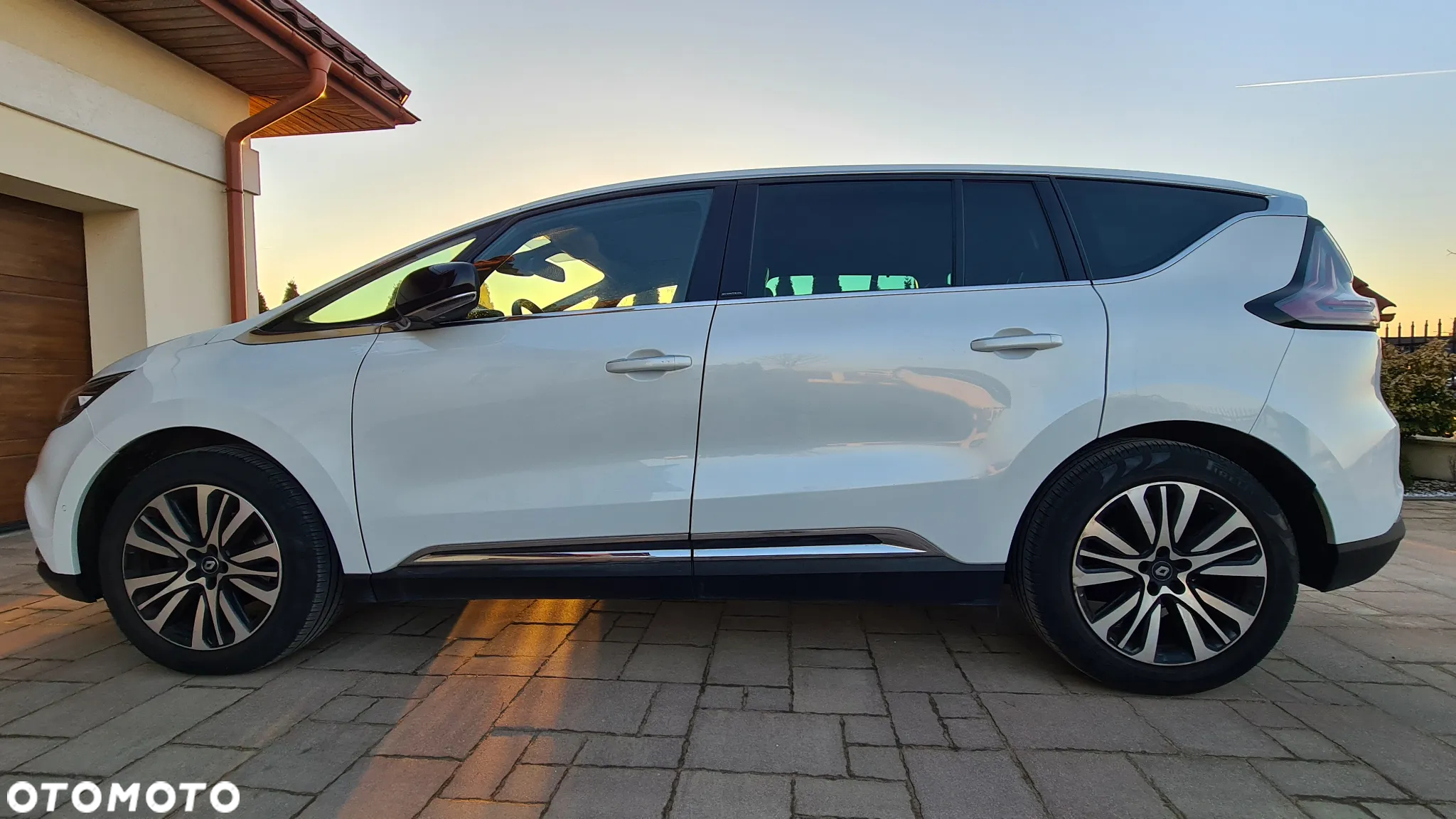Renault Espace 1.6 TCE Initiale Paris EDC - 3