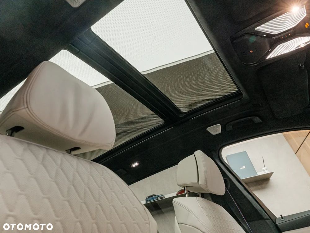 BMW X7 M60i xDrive - 14