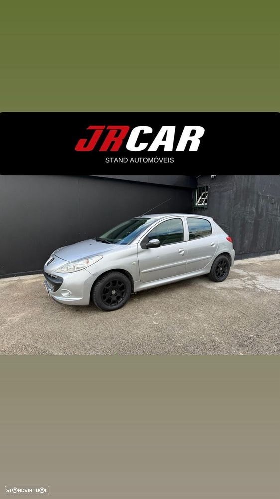 Peugeot 207 1.4 16V Trendy - 15