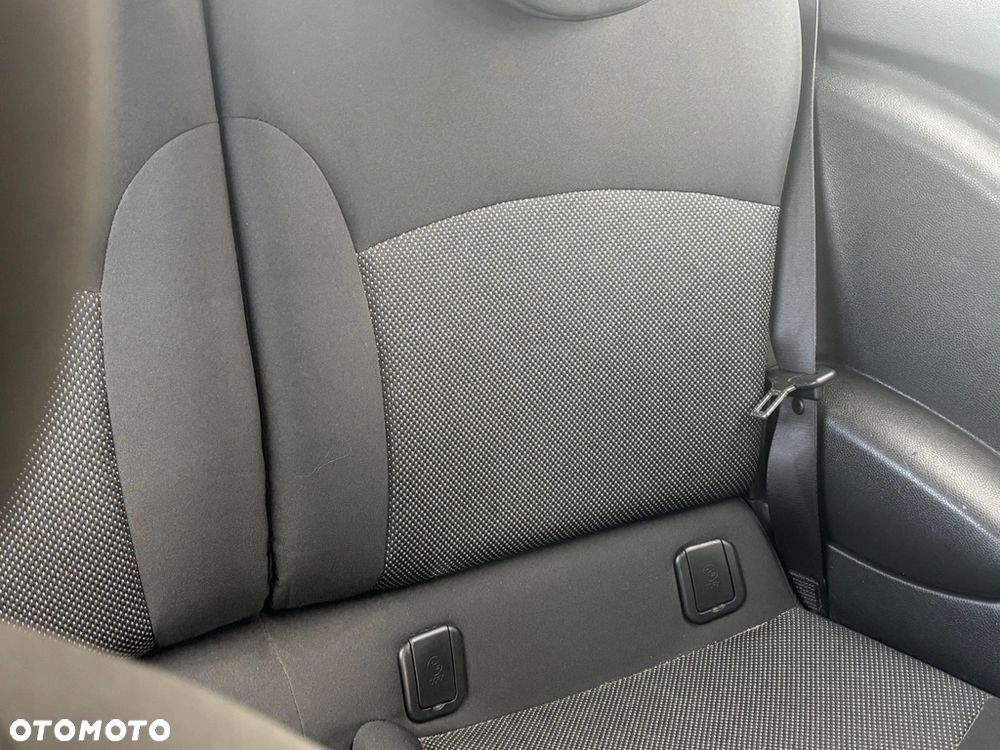 MINI ONE Standard - 17