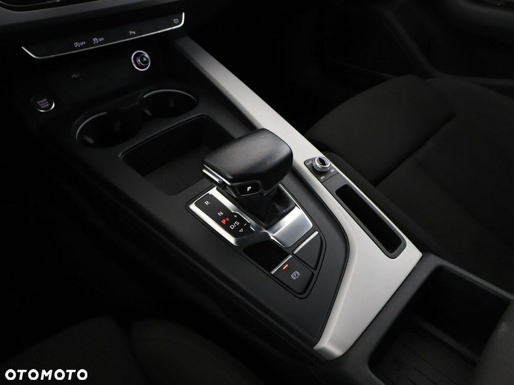 Audi A4 Avant 35 TDI mHEV Advanced S tronic - 31