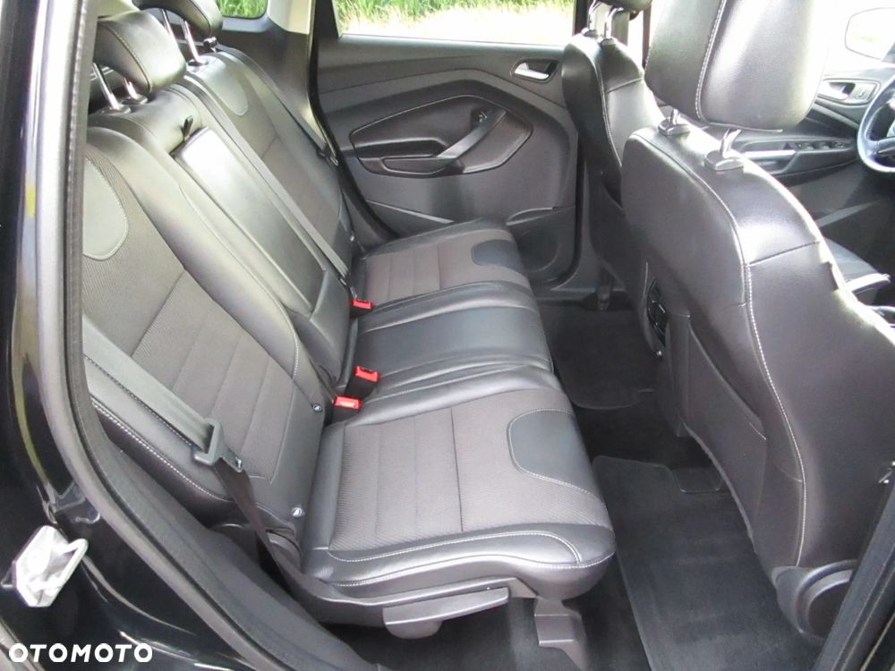 Ford Kuga 2.0 TDCi 2x4 Business Edition - 31