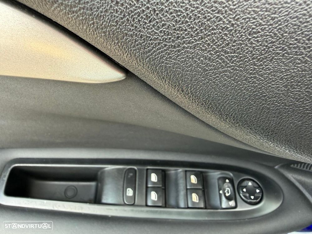 Citroën C4 1.2 PureTech Collection - 19
