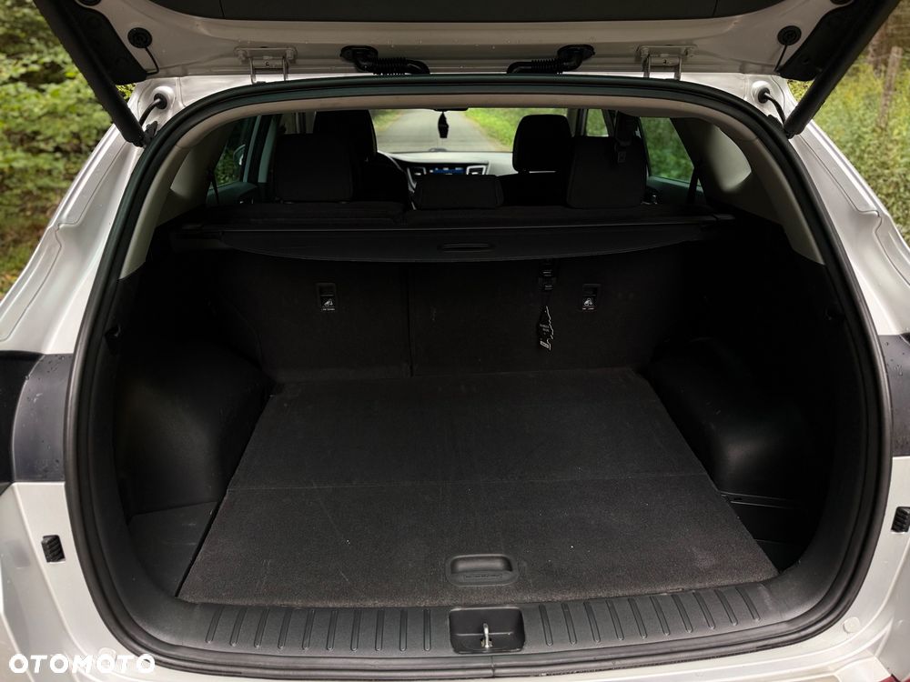 Hyundai Tucson 2.0 CRDI Comfort 4WD - 35