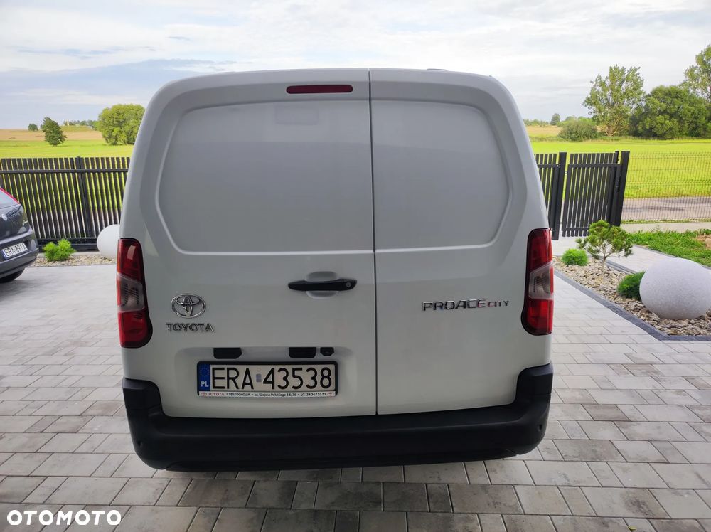 Toyota PROACE CITY - 7