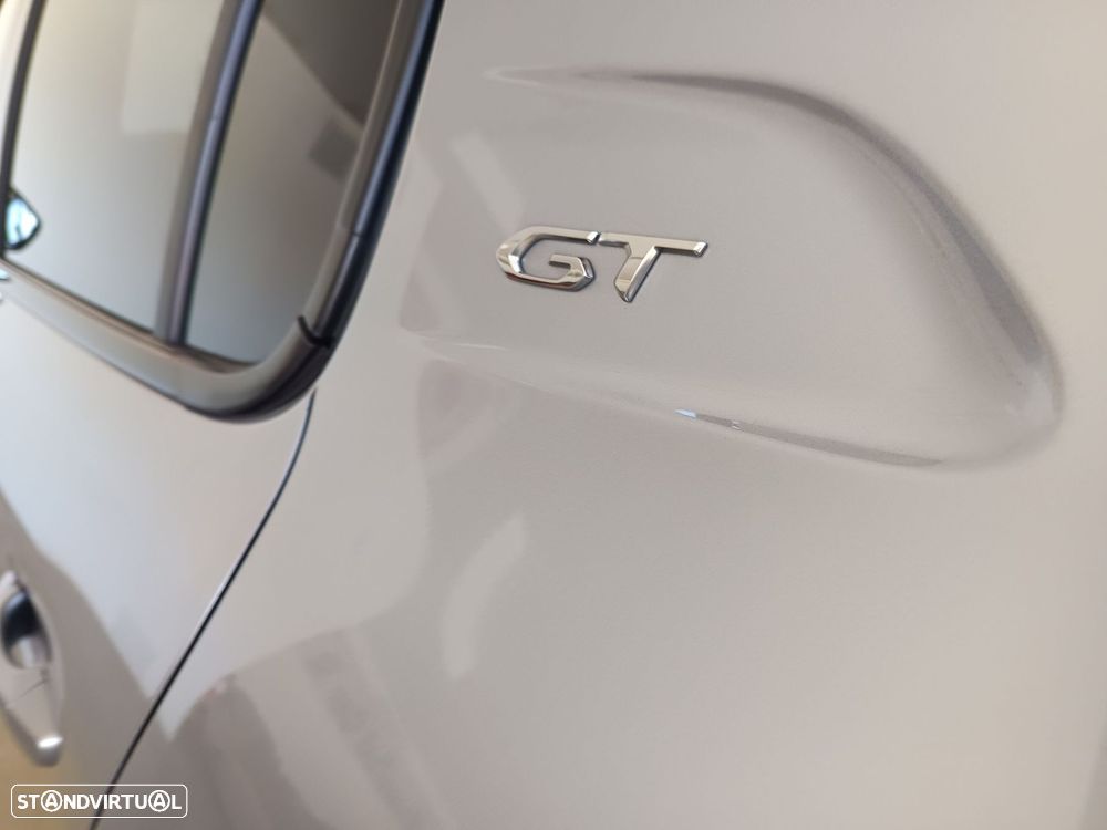 Peugeot 208 PureTech 130 EAT8 GT Pack - 10