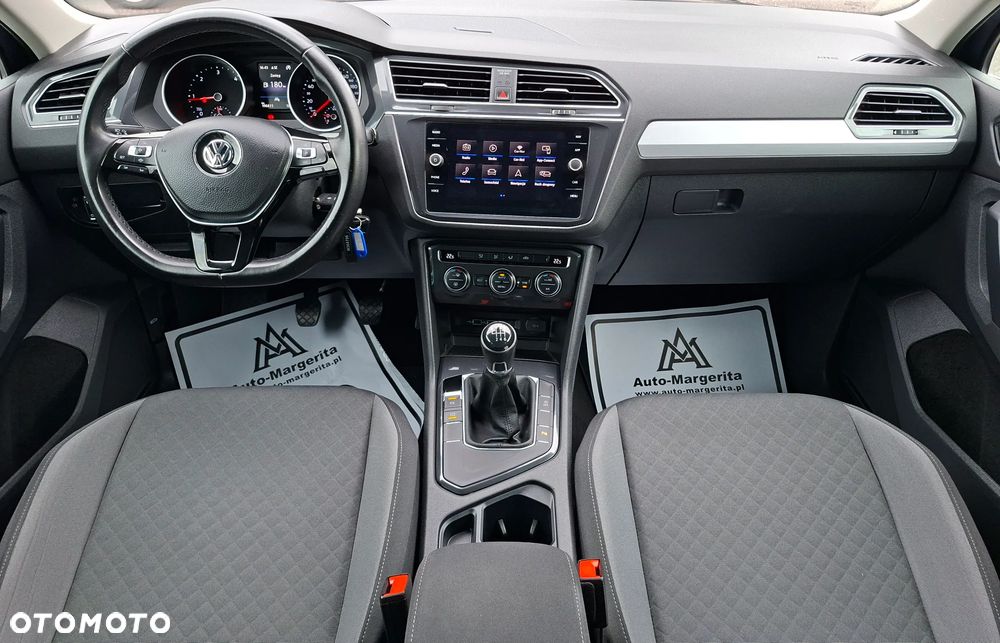 Volkswagen Tiguan 2.0 TDI SCR Elegance - 8