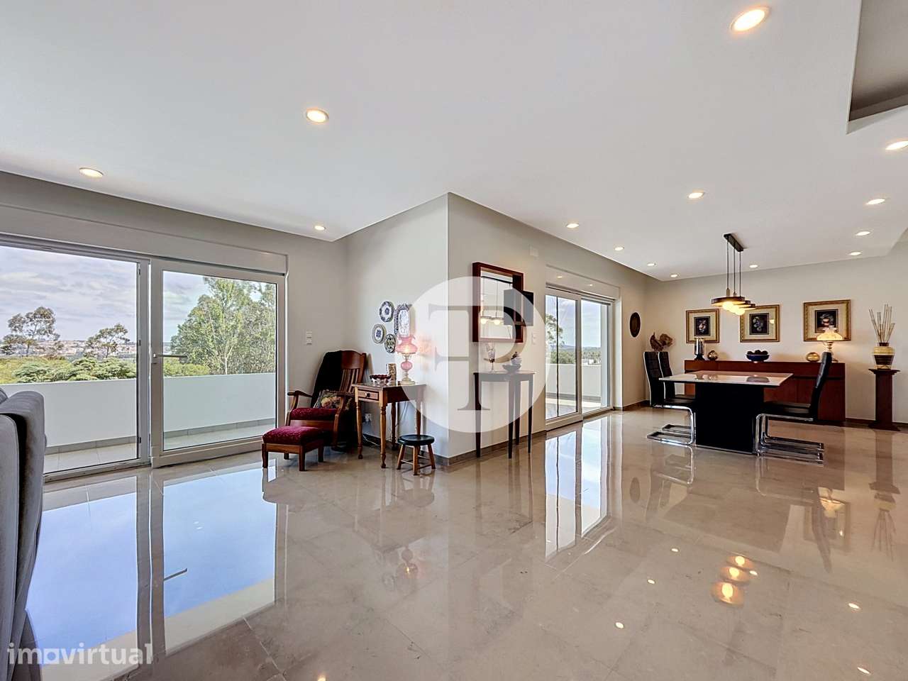 Moradia T4 contemporânea | Piscina e jardim 1.716 m² | Nadadouro - Grande imagem: 3/44