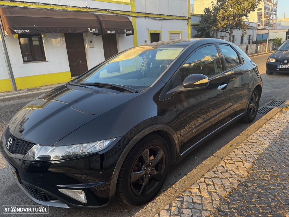 Honda Civic 1.4 i-VTEC Elegance - 2