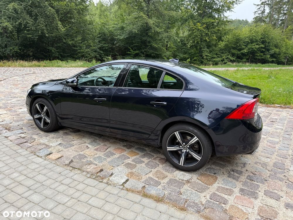 Volvo S60 - 4