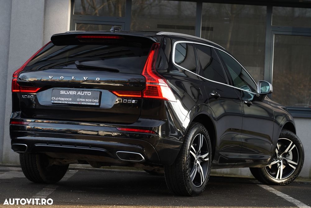 Volvo XC 60 D5 AWD Geartronic RDesign - 14