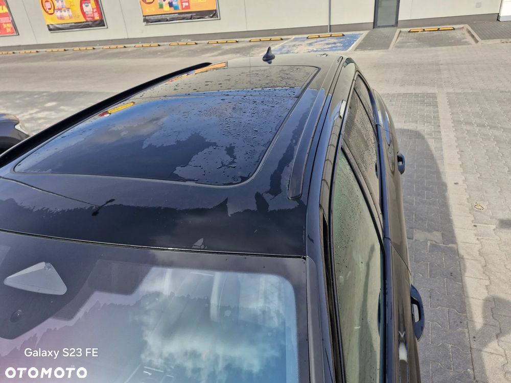 Volkswagen Passat - 13