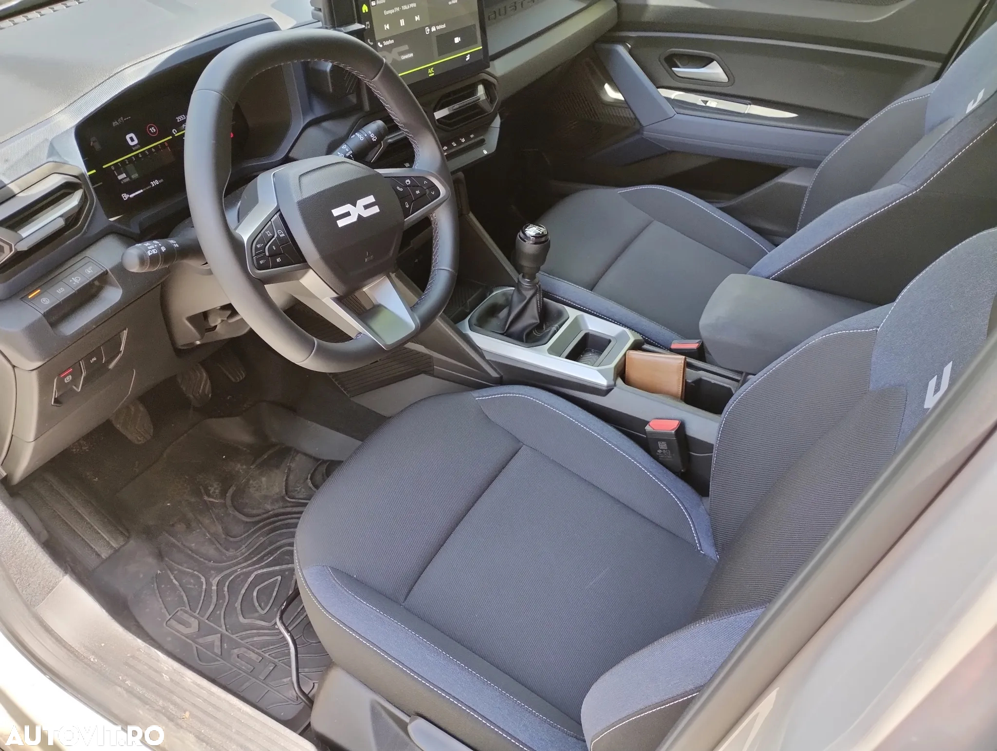 Dacia Duster ECO-G 100 Journey+ - 14