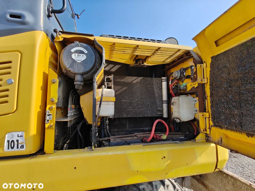 Komatsu PW140 - 20