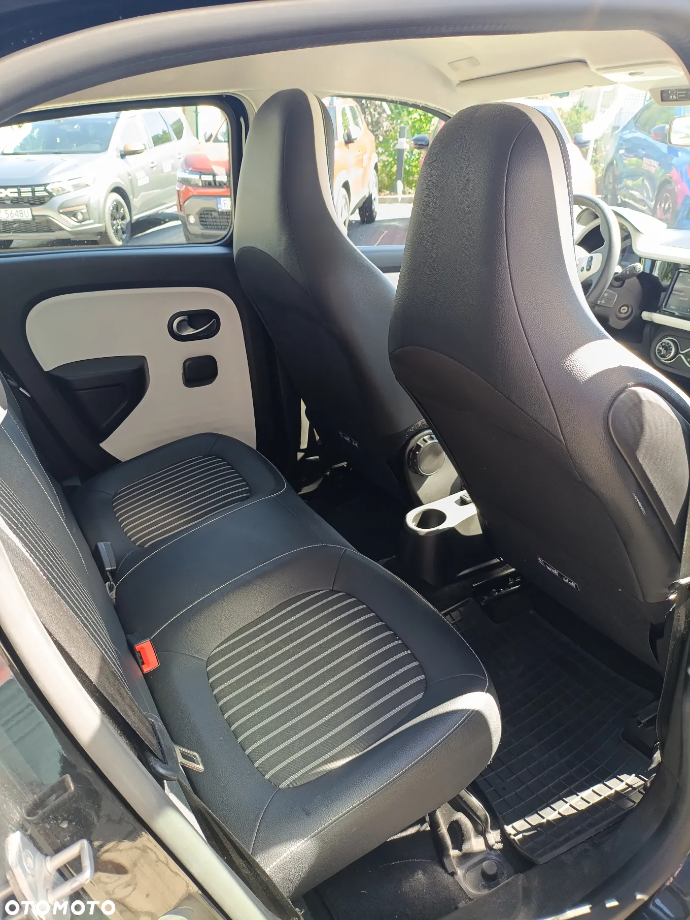 Renault Twingo Electric INTENS - 13