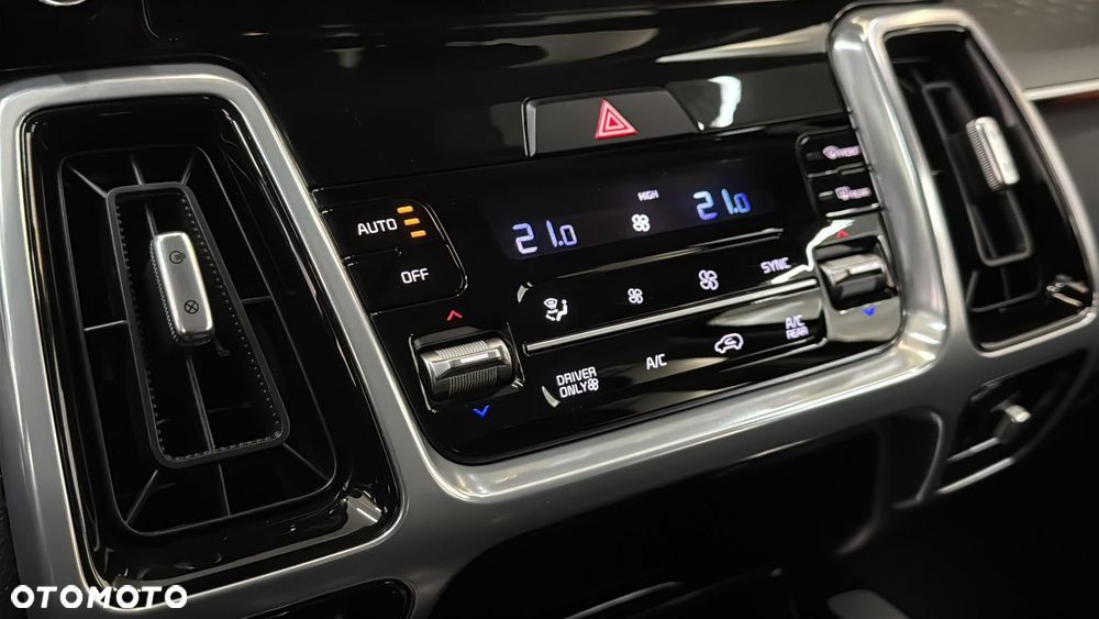 Kia Sorento 1.6 T-GDI HEV XL 4WD - 23