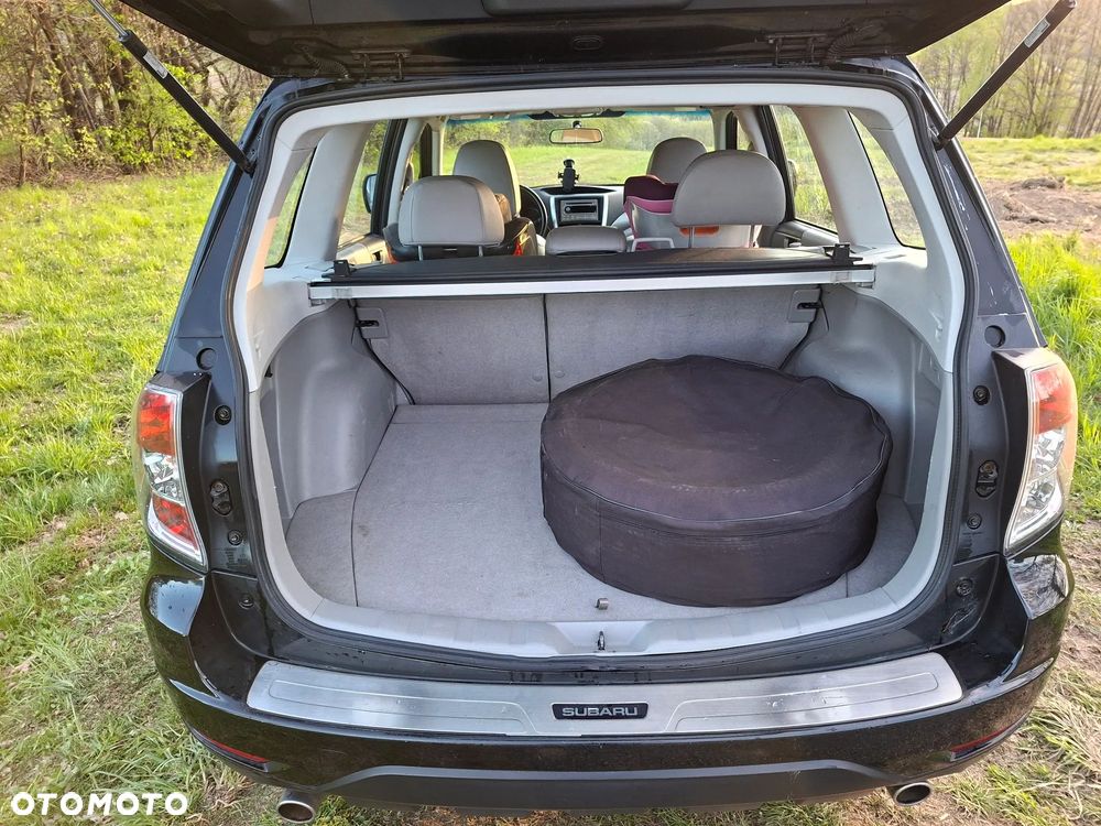 Subaru Forester 2.0X Exclusive - 6