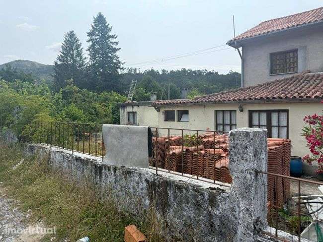 Moradia T3 - Fiscal, Amares - Grande imagem: 2/8