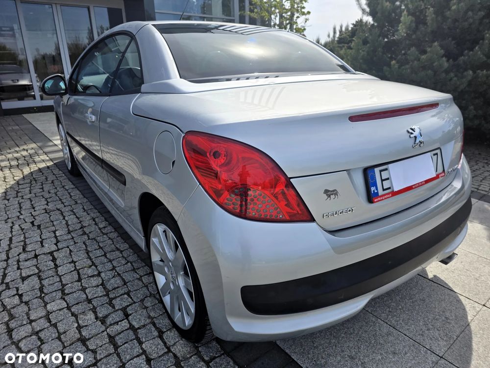 Peugeot 207 CC 150 THP Platinum - 24