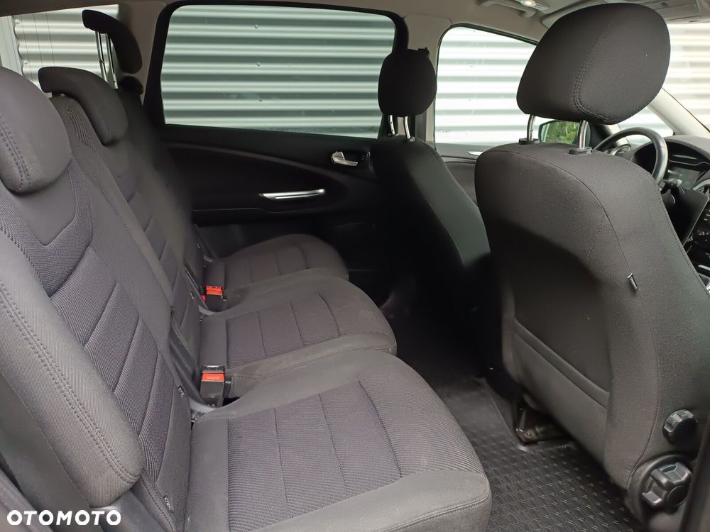 Ford S-Max 1.6 T Titanium - 25