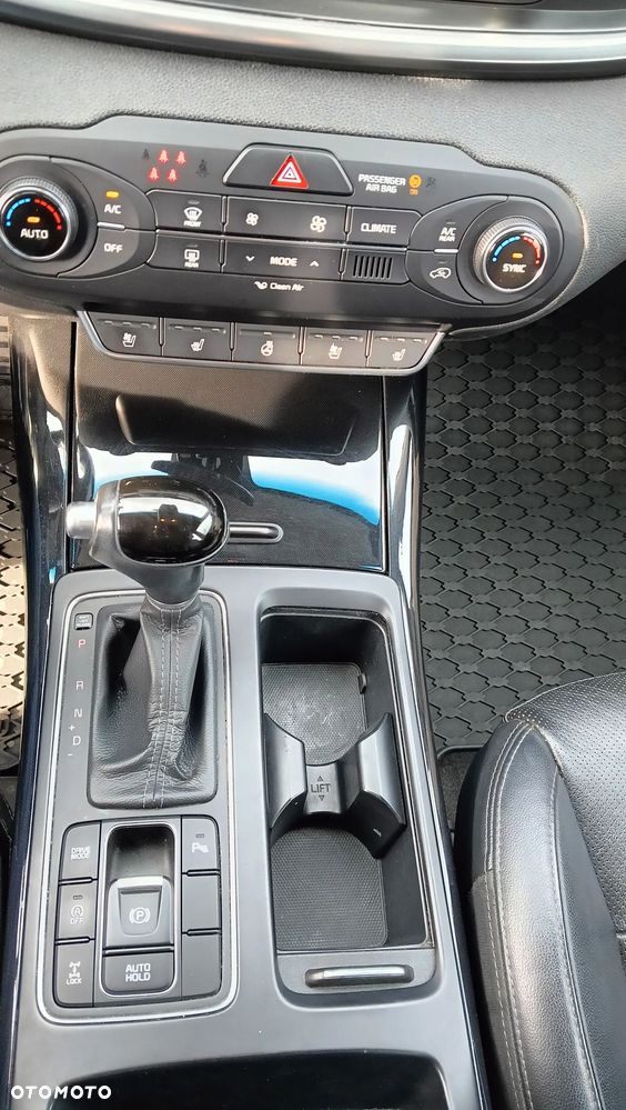 Kia Sorento 2.0 CRDI XL - 18