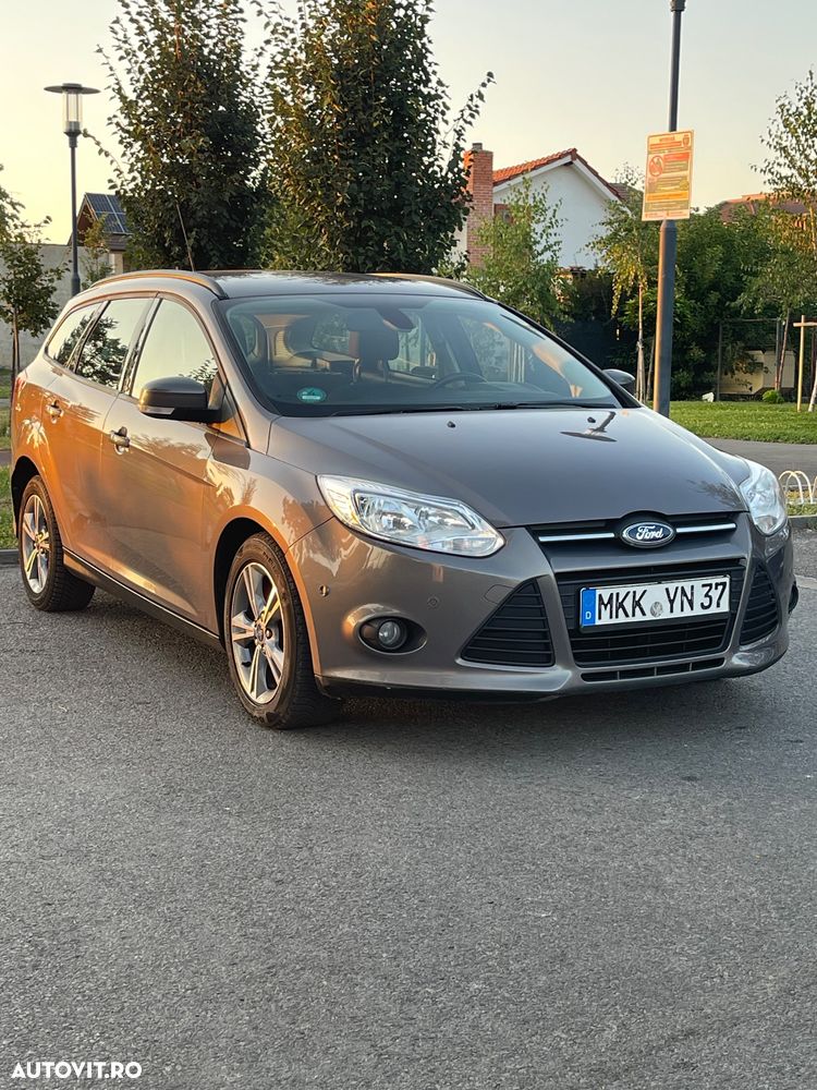 Ford Focus 1.6 TDCI DPF Titanium - 9