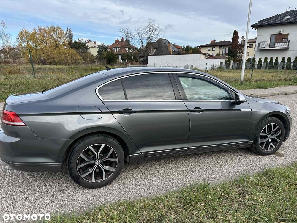 Volkswagen Passat 1.6 TDI (BlueMotion Technology) DSG Trendline - 8