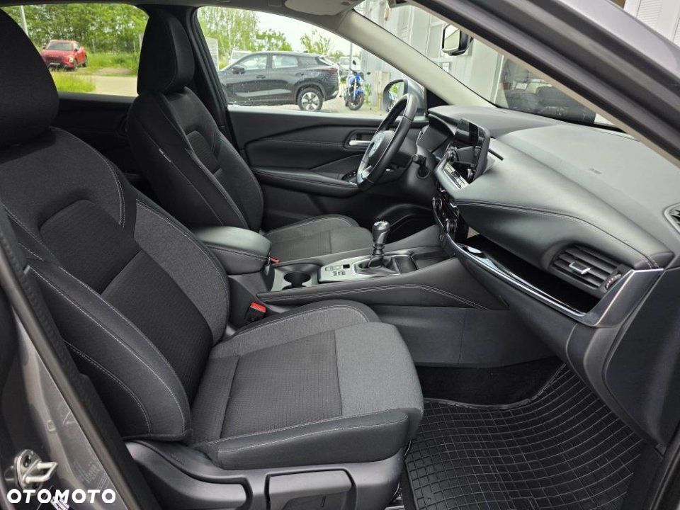 Nissan Qashqai - 35