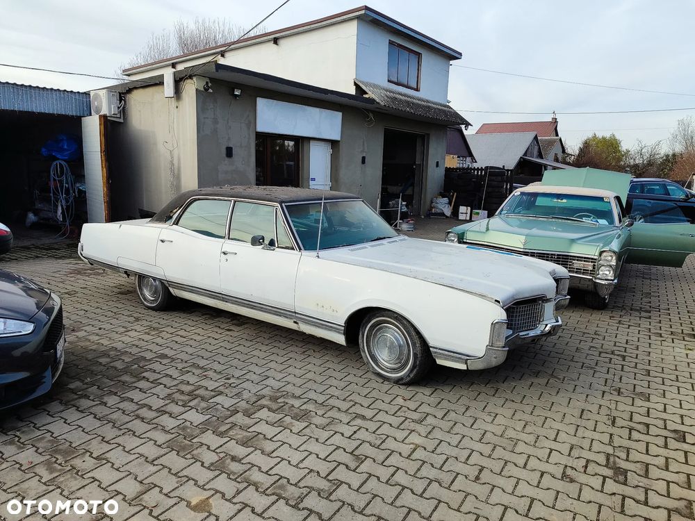 Oldsmobile Inny - 6