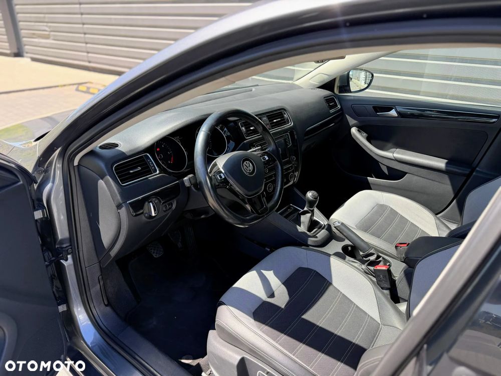 Volkswagen Jetta 2.0 TDI DPF BMT Highline - 5
