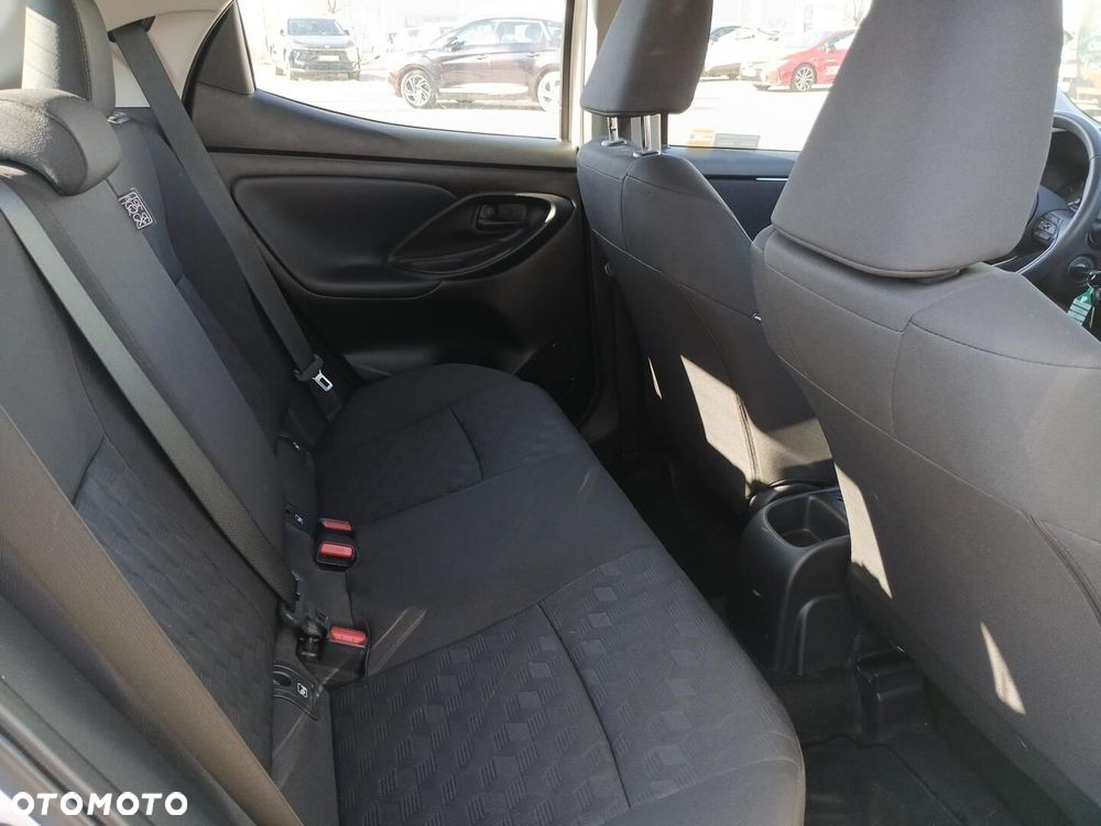 Toyota Yaris 1.5 Comfort - 10