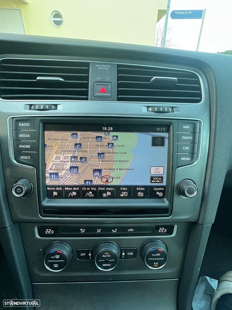 VW Golf 1.6 TDi Trendline DSG - 8