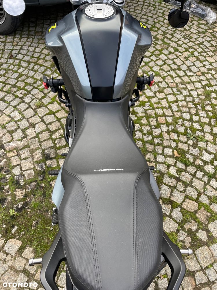 BMW F - 32