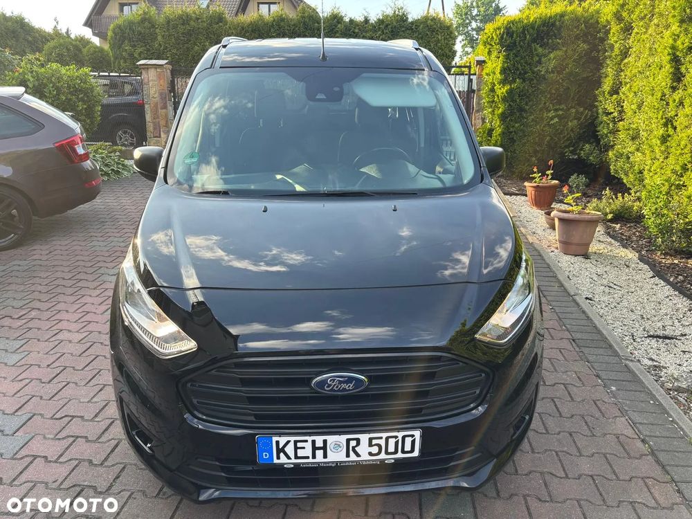 Ford Tourneo Connect Grand - 35