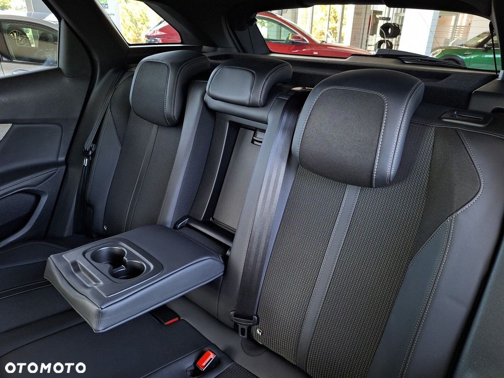 Peugeot 3008 1.5 BlueHDi GT S&S EAT8 - 13