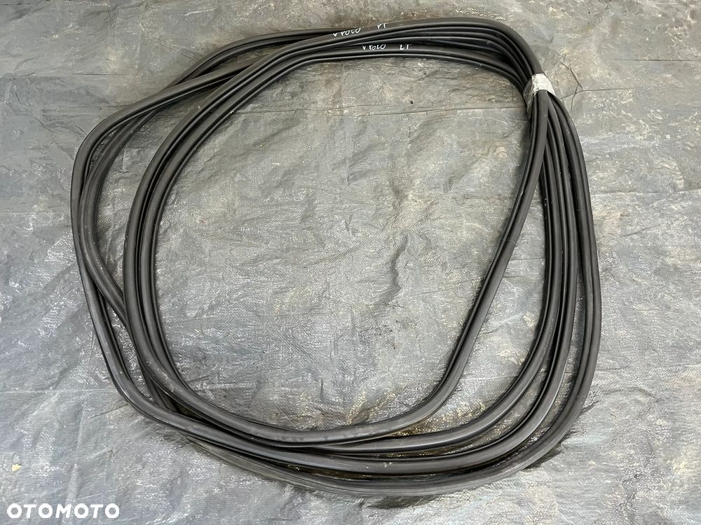 VW Volkswagen Polo 2G Uszczelka drzwi 2GS867911B 2GS867913B 2GS867914B - 1