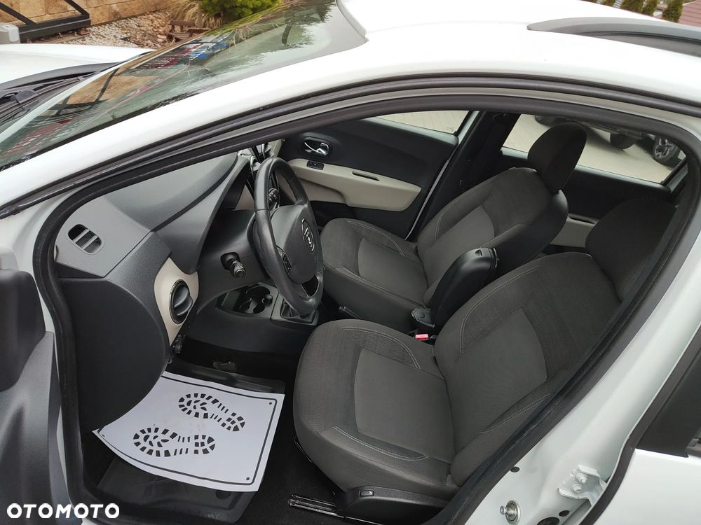 Dacia Lodgy dCi 110 Laureate - 9