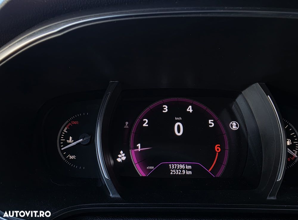 Renault Megane TCe GPF Zen - 22