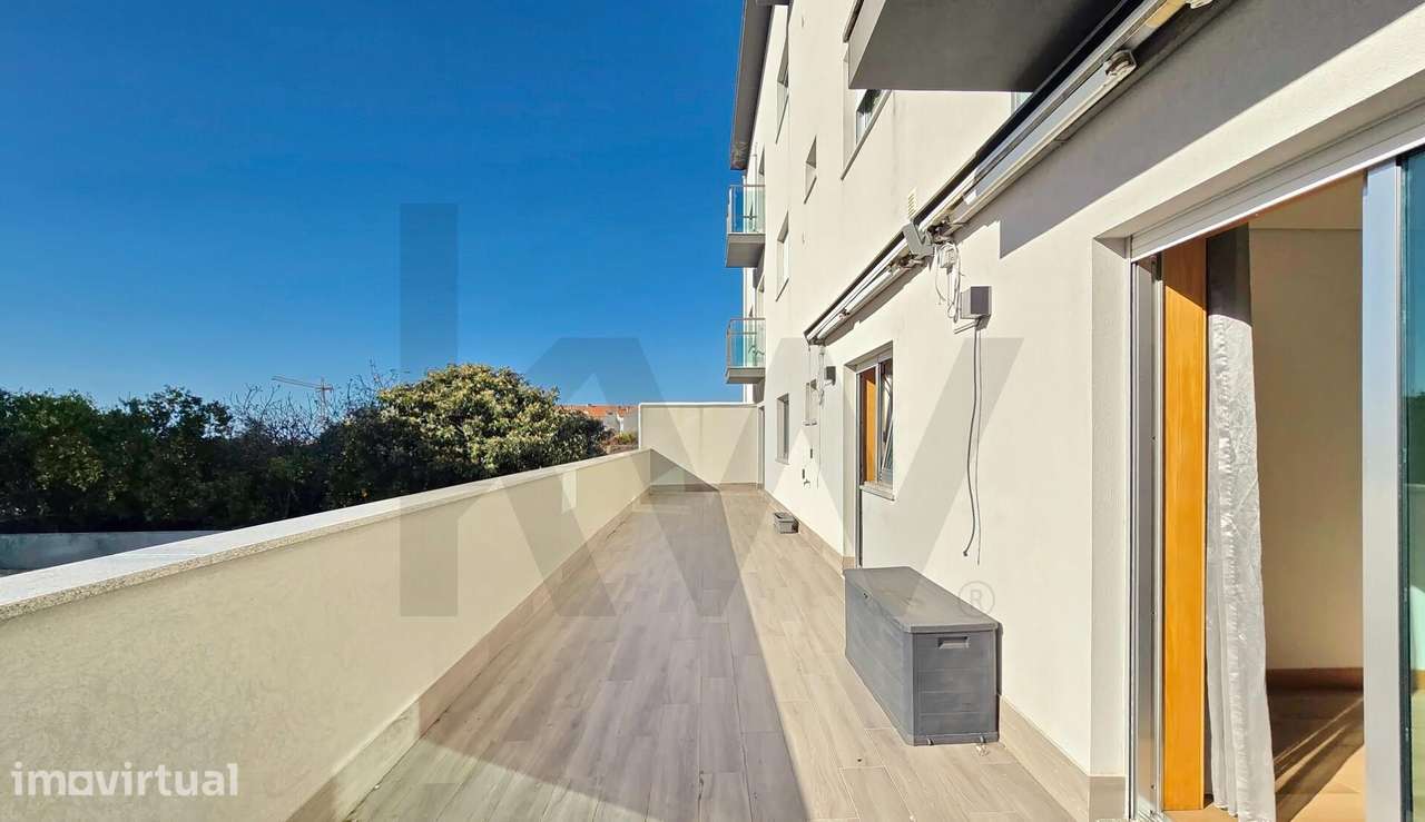 T2 para arrendamento em São Bernardo com terraço, garagem e arrumos - Grande imagem: 4/19